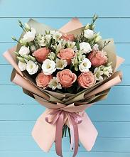 Букет цветов из:  Розы, Альстромерии и Лизиантусы в Рождествено
