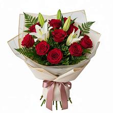Букет цветов из:  Лилии и Розы в Рождествено