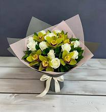 Букет цветов из:  Орхидеи и Розы в Рождествено