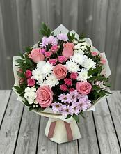 Букет цветов из:  Альстромерии, Гвоздики, Розы и Хризантемы в Рождествено