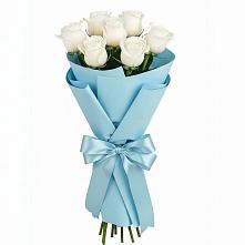 Букет 7 белых роз Проуд в Рождествено