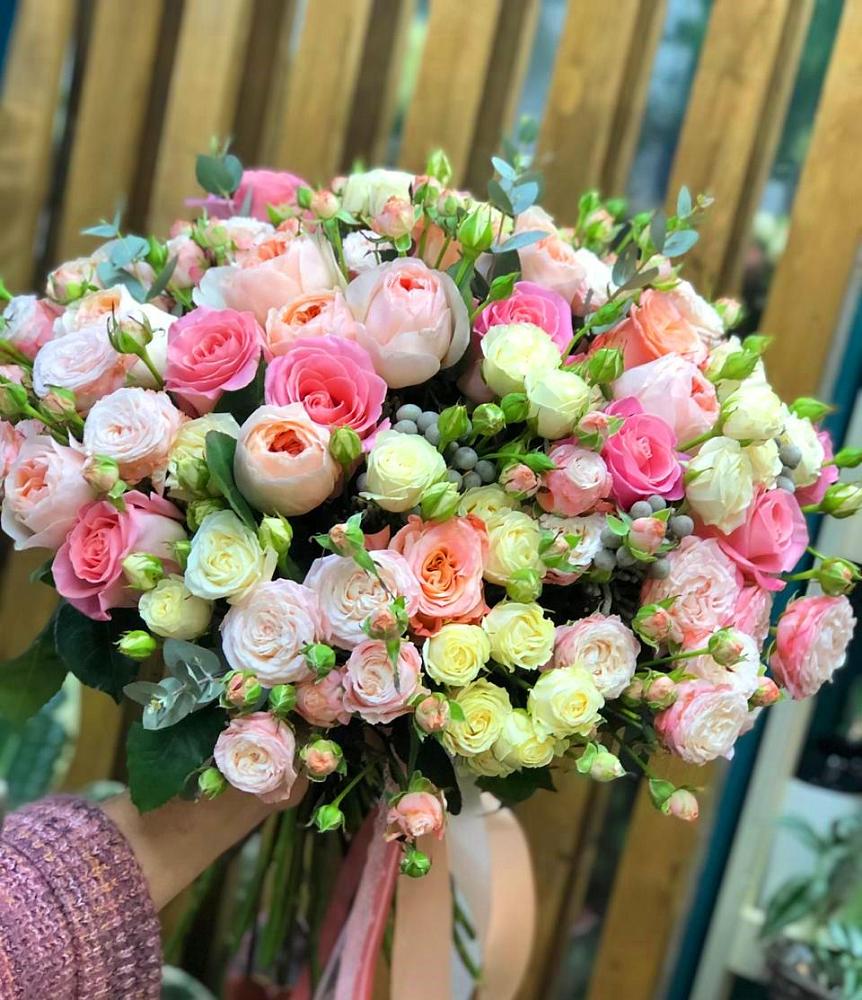 Букет цветов из: Розы в Рождествено